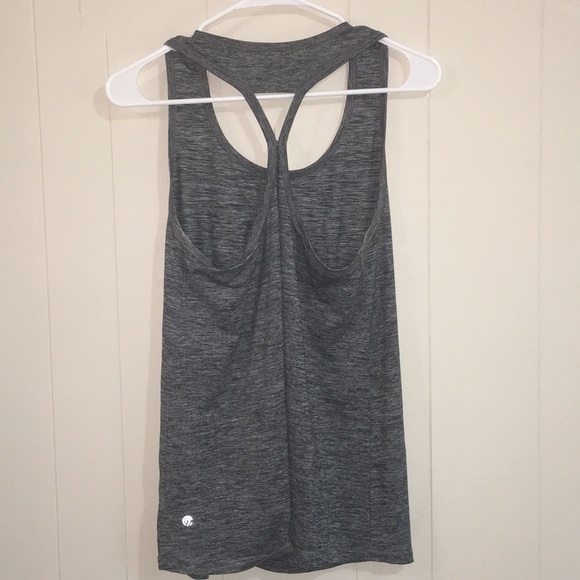2/$15 Champion C9 Tank Size S - Picture 4 of 4